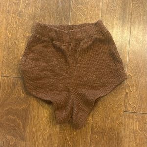 Free people xs super cute high waisted shorts